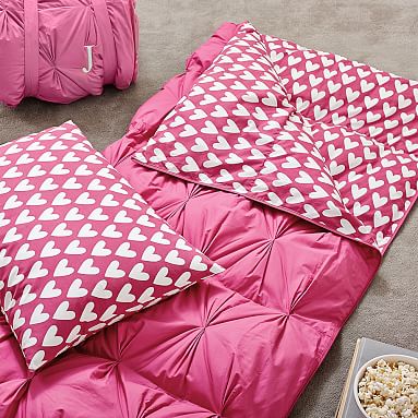 Pintuck Girls' Sleeping Bag - Pink Magenta Sweethearts | Pottery Barn Teen